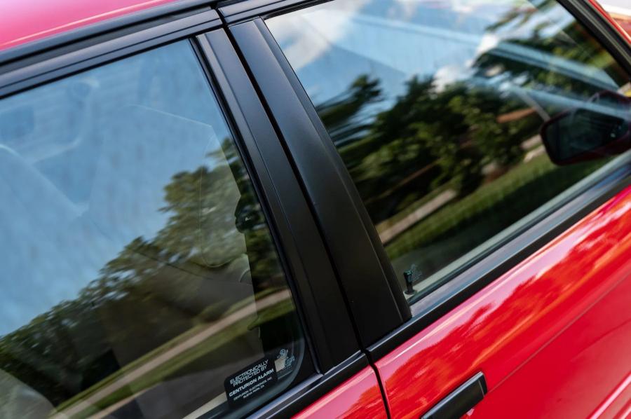 Детали экстерьера BMW M3 Coupe (E30) 1988 года  (NA) (фото 65 из 231)
